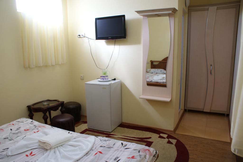 Marani Hotel Batumi Quarto foto