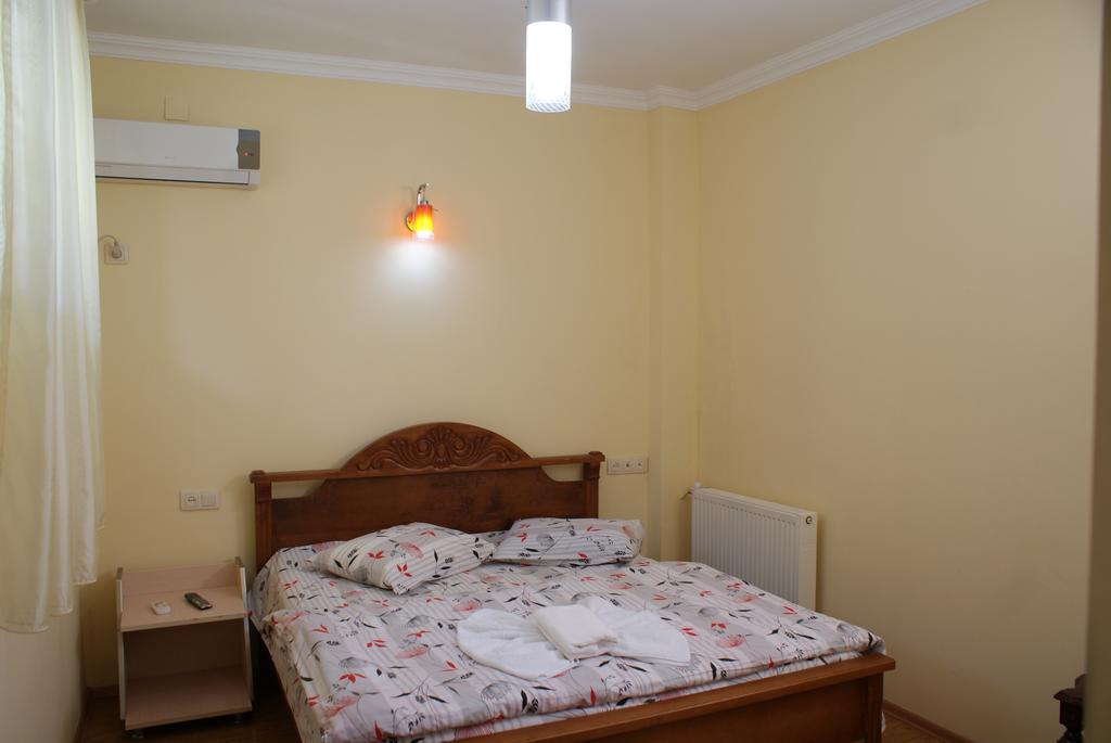 Marani Hotel Batumi Quarto foto