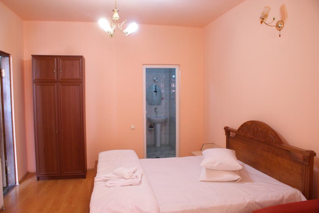 Marani Hotel Batumi Quarto foto